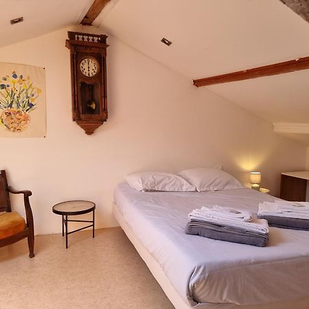 Domaine de Rochebonne Villa Saint-Just-Luzac Buitenkant foto