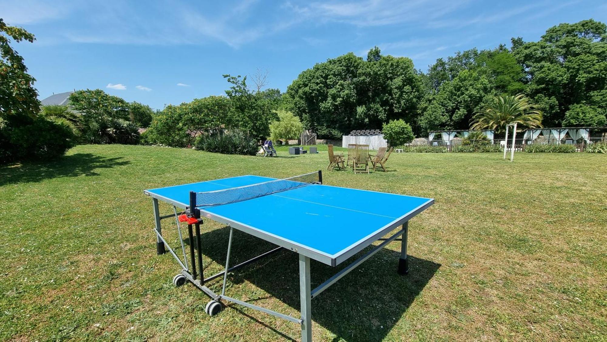 Domaine de Rochebonne Villa Saint-Just-Luzac Buitenkant foto