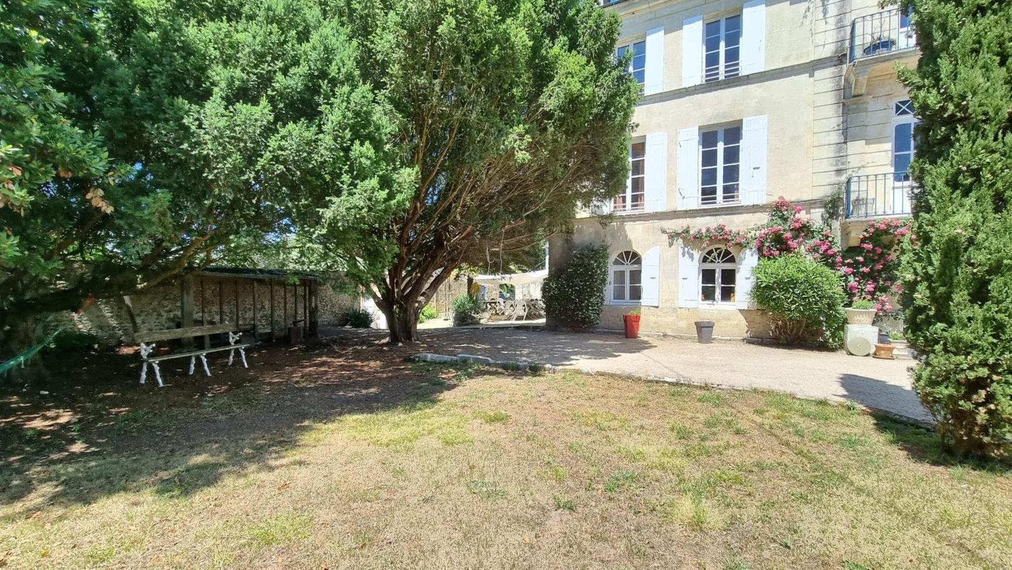 Domaine de Rochebonne Villa Saint-Just-Luzac Buitenkant foto