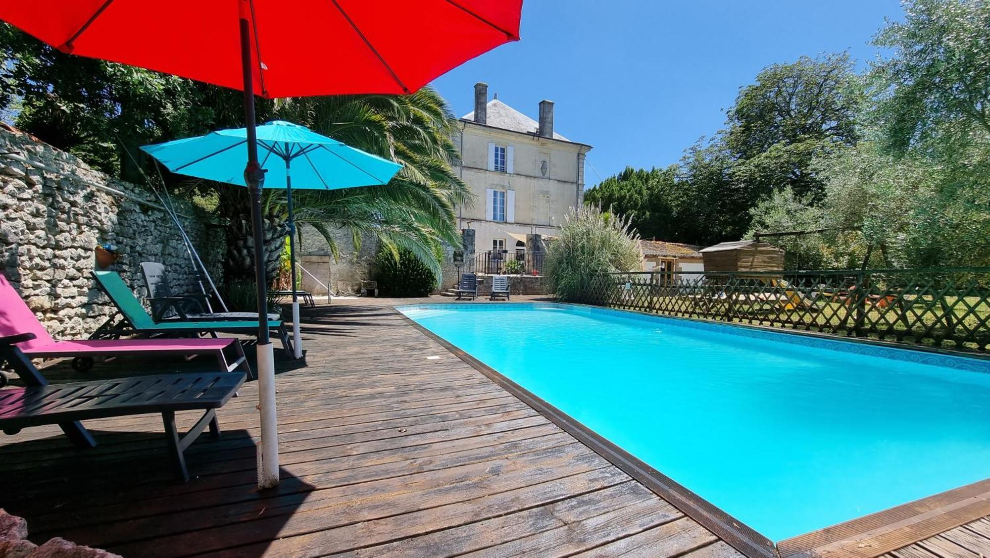 Domaine de Rochebonne Villa Saint-Just-Luzac Buitenkant foto
