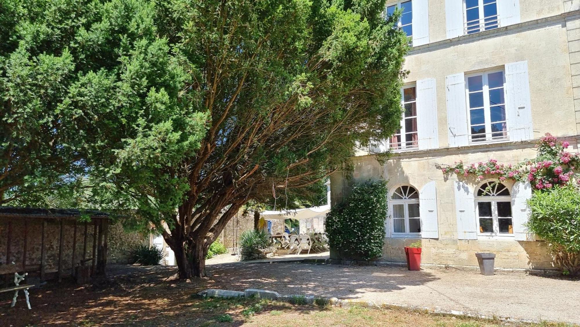 Domaine de Rochebonne Villa Saint-Just-Luzac Buitenkant foto